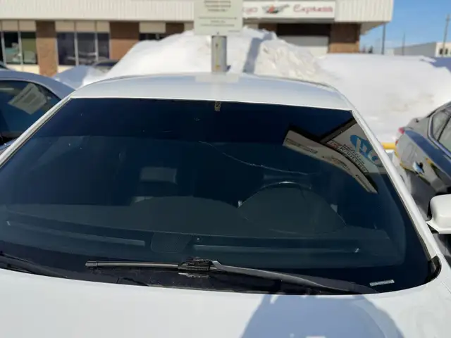 2016 Chrysler 300 - Photo 11