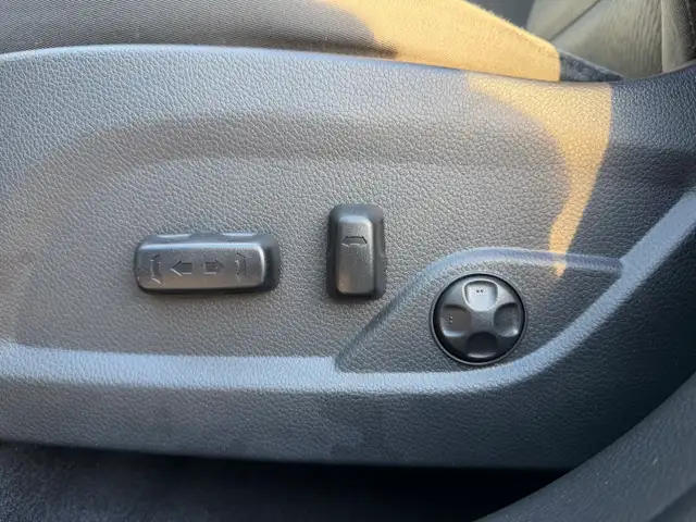 2017 Hyundai Santa Fe Sport| Clean Carfax | Low Mileage | - Photo 10