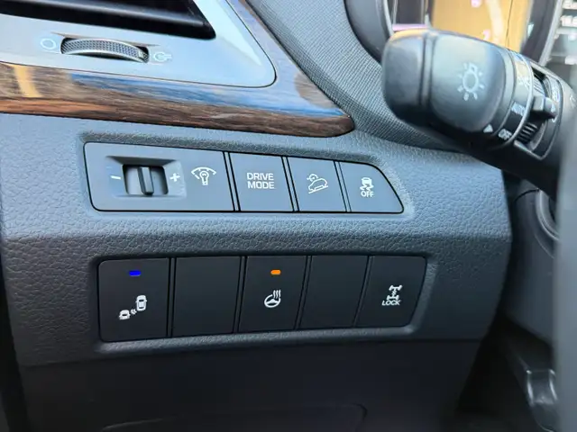 2017 Hyundai Santa Fe Sport| Clean Carfax | Low Mileage | - Photo 12