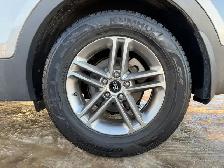 2017 Hyundai Santa Fe Sport| Clean Carfax | Low Mileage | - Photo 24