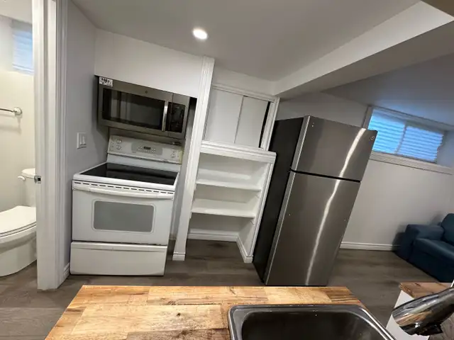 basement bachelor new in north York , yonge and Steeles - Photo 6