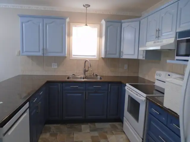 Open House Sunday March 8 from 1:00 - 3:00pm. - Photo 3