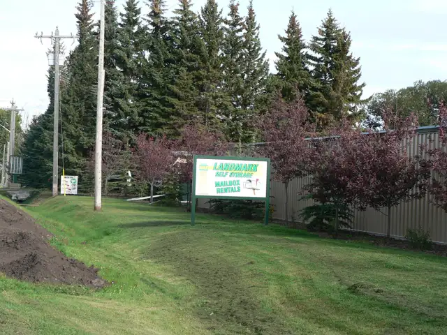 Full-time Shipper & Receiver and Yard Maintenance - Photo 2