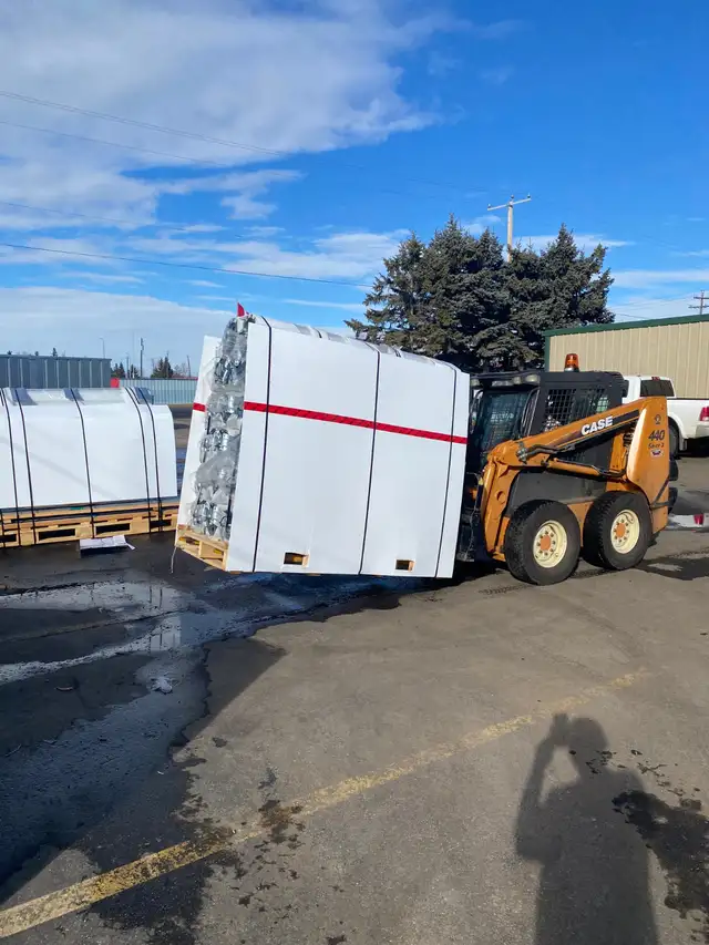 Full-time Shipper & Receiver and Yard Maintenance - Photo 7