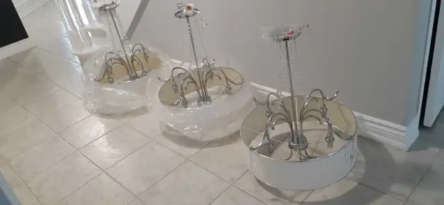 Pretty Chandelier Lights - Photo 5