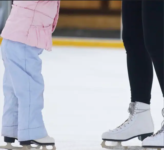 PRIVATE ICE SKATING LESSONS