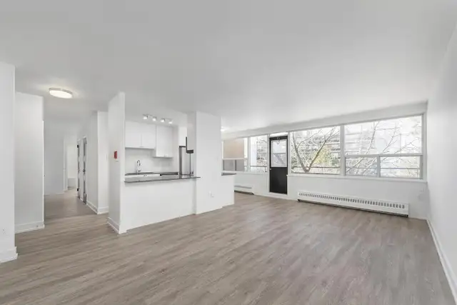 2 Bedroom Apartment for Rent - 351 The West Mall & 25 Eva Rd - Photo 8