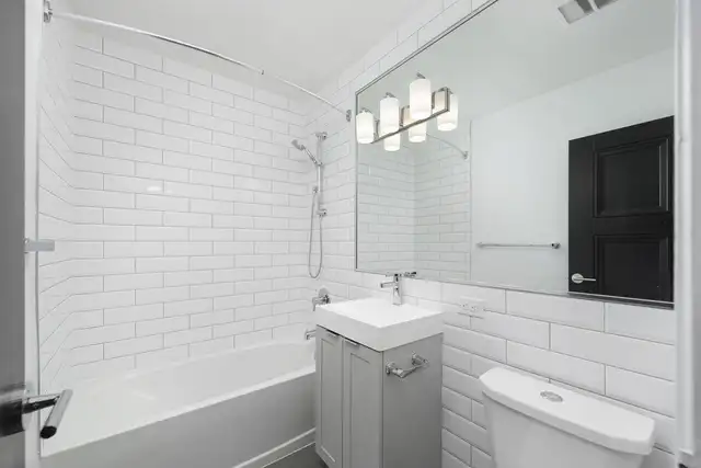 2 Bedroom Apartment for Rent - 351 The West Mall & 25 Eva Rd - Photo 15