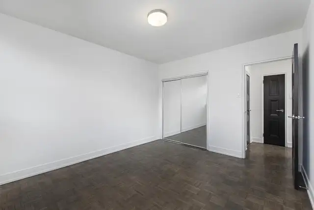 2 Bedroom Apartment for Rent - 351 The West Mall & 25 Eva Rd - Photo 18