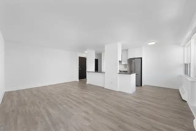 2 Bedroom Apartment for Rent - 351 The West Mall & 25 Eva Rd - Photo 19