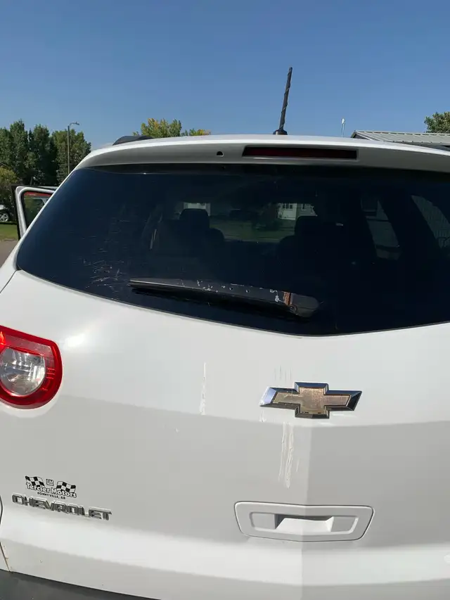 2010 Chevrolet Traverse - Photo 5