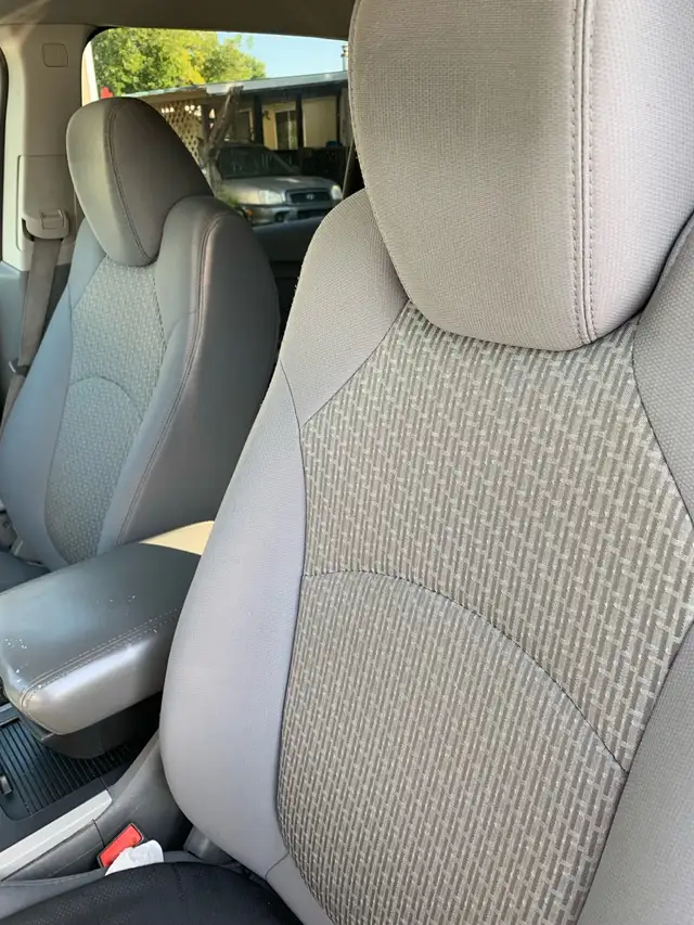 2010 Chevrolet Traverse - Photo 6