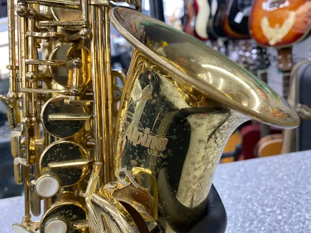 Alpine  AAS-769 Alto Saxophone - Photo 3