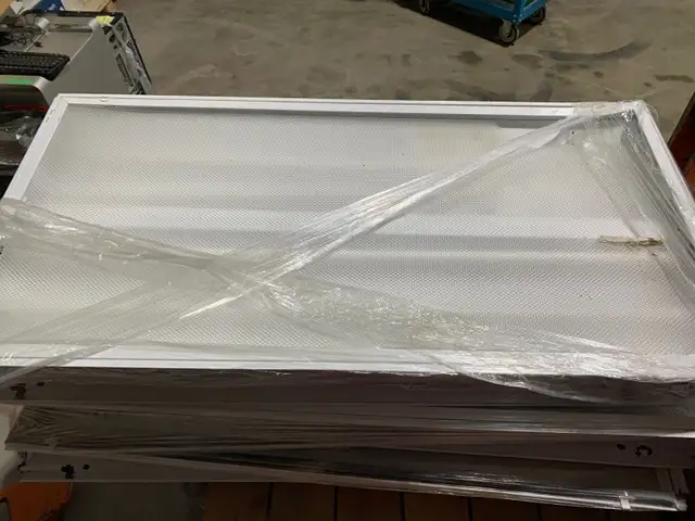 ceiling lights - Photo 3