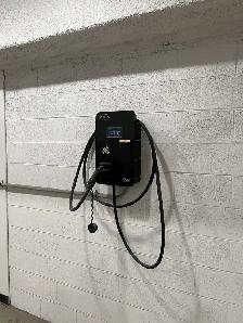 1Bed Den/1Bath Uptown Near Shopping/Restaurants, Available Aug1 - Photo 15