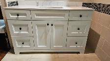 One day sale: Enjoy extra 10% on all demo vanities