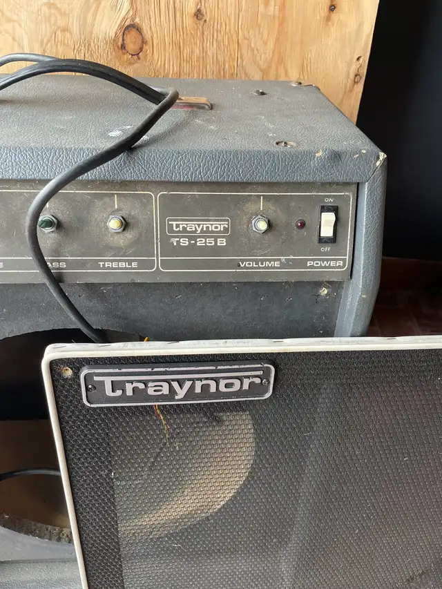 Traynor amp for parts - Photo 2
