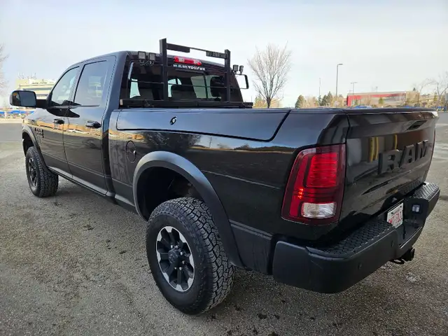 2018 Ram 2500 Powerwagon Laramie 6.4L Hemi 6.4ft standard box - Photo 3