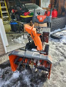 Husqvarna ST 330 30inch 2 stage snowblower