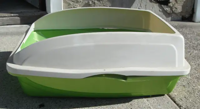 DOG / CAT PET LITTER BOX - Photo 3