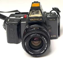 Yashica 230-AF 35mm Film Camera w/Yashica AF 35-70mm Lens