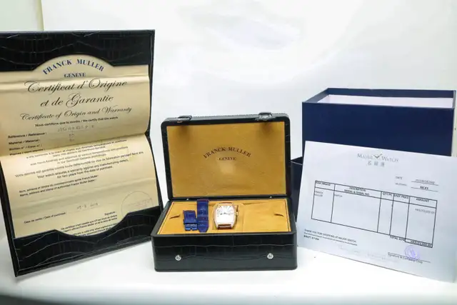 2015 Franck Muller 18kt Gold Curvex Quartz with Factory Diamonds - Photo 9