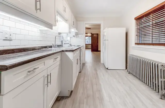 AVAILABLE ONE BEDROOM - $1,500 / Month - Photo 2