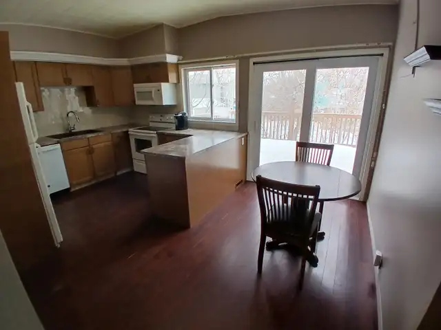 $199,900.  Approx $1100 Monthly payments. OAC.  Price DROP ! - Photo 3