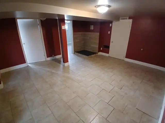 $199,900.  Approx $1100 Monthly payments. OAC.  Price DROP ! - Photo 8