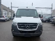 2024 Mercedes-Benz Sprinter Passenger Van 15- PASSENGER - Photo 3