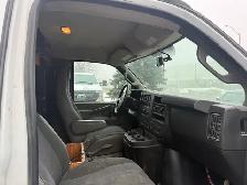 2019 GMC Savana Cargo Van CARGO - Photo 7