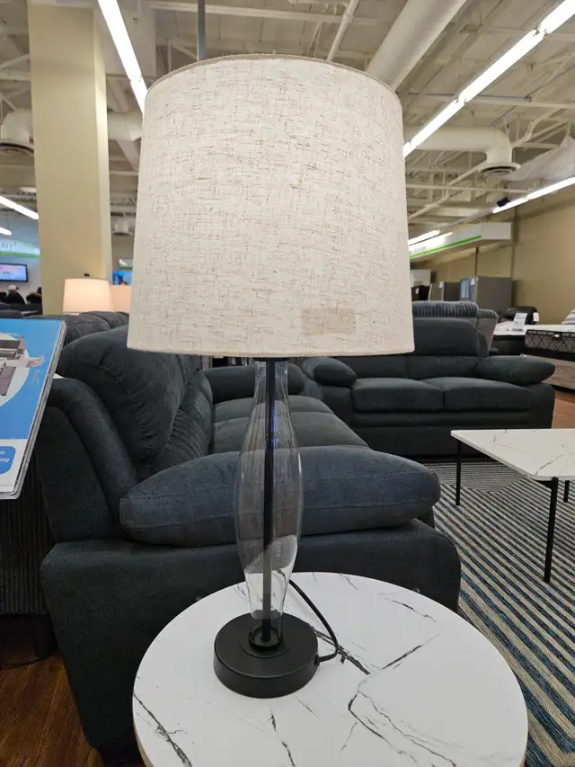 Ashley Furniture - Travisburg Table Lamps