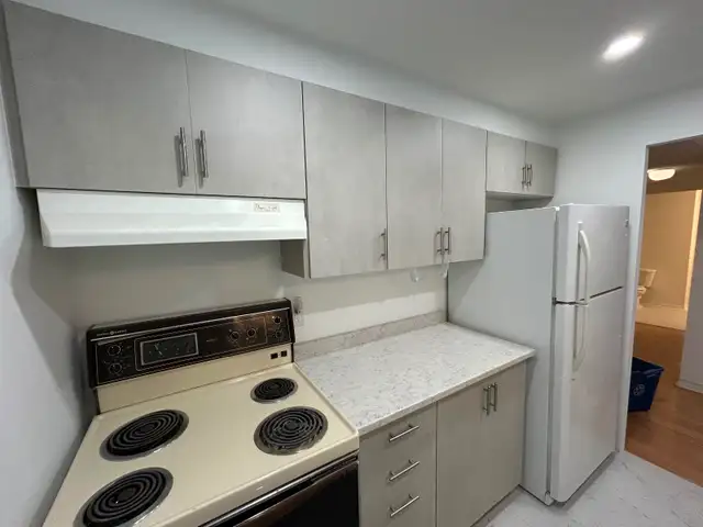 1 Bedroom (  Den) Condo for Rent in Milton - Photo 6
