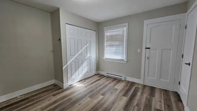 Newly Renovated 1 Bedroom Suite in a 55  Community - Photo 7