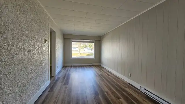 Newly Renovated 1 Bedroom Suite in a 55  Community - Photo 16