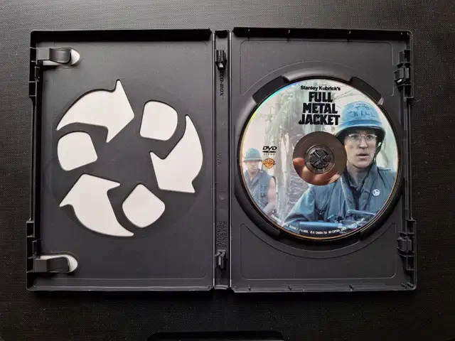 Full Metal Jacket - Movie - DVD - Photo 2