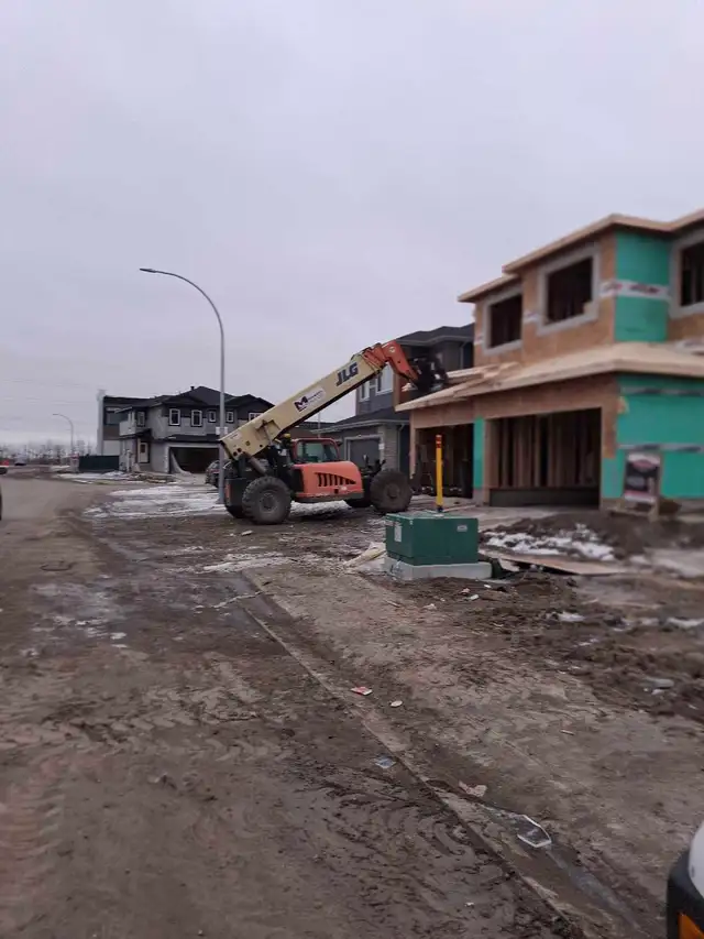 ASAP  Looking experienced framer helper - Photo 2