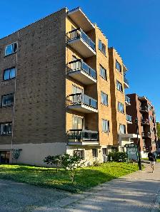Near Metro Snowdom 3 1/2 ,41/2 all including for rent
