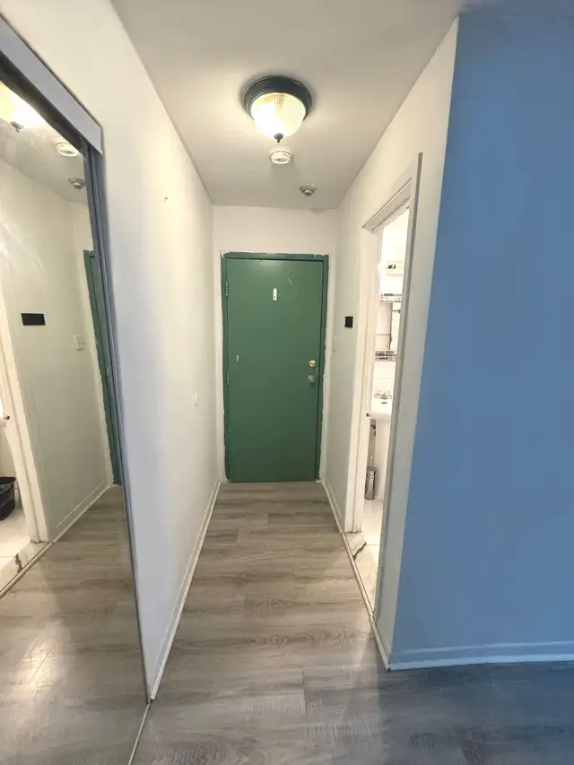 Near Metro Snowdom 3 1/2 ,41/2 all including for rent - Photo 5