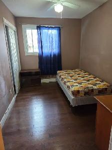 Room for $ 545 (including utilities)