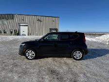 2022 Kia Soul LX - Photo 4