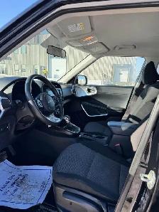 2022 Kia Soul LX - Photo 13