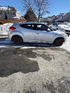 2013 Hyundai veloster - Photo 3