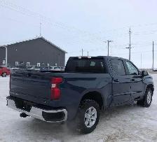 2023 Chevrolet Silverado LT - Photo 4
