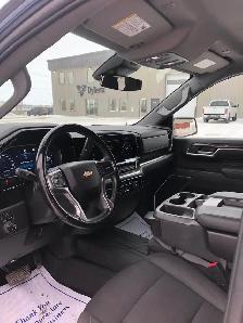 2023 Chevrolet Silverado LT - Photo 9