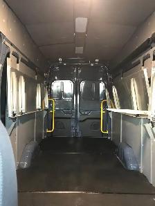 2022 Ford Transit T-250 - Photo 10