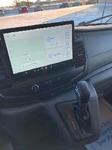 2022 Ford Transit T-250 - Photo 13