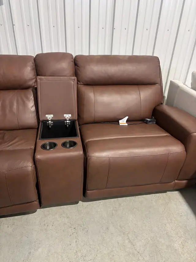 6 piece leather power reclining sectional - Photo 4