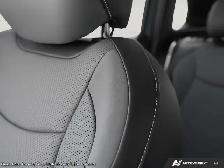 2026 Volkswagen Tiguan Comfortline R-Line Black Edition - Photo 19