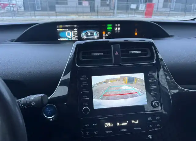 2021 Toyota Prius All Wheel Drive - Photo 6